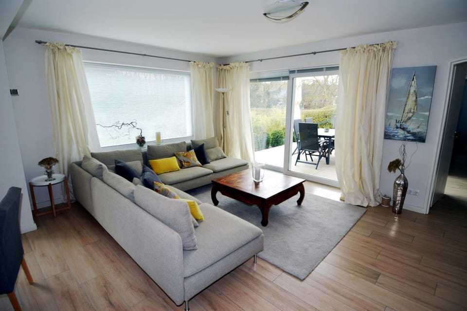 LüWe EG - Lütjenburger Weg 11 EG Apartment in Heiligenhafen