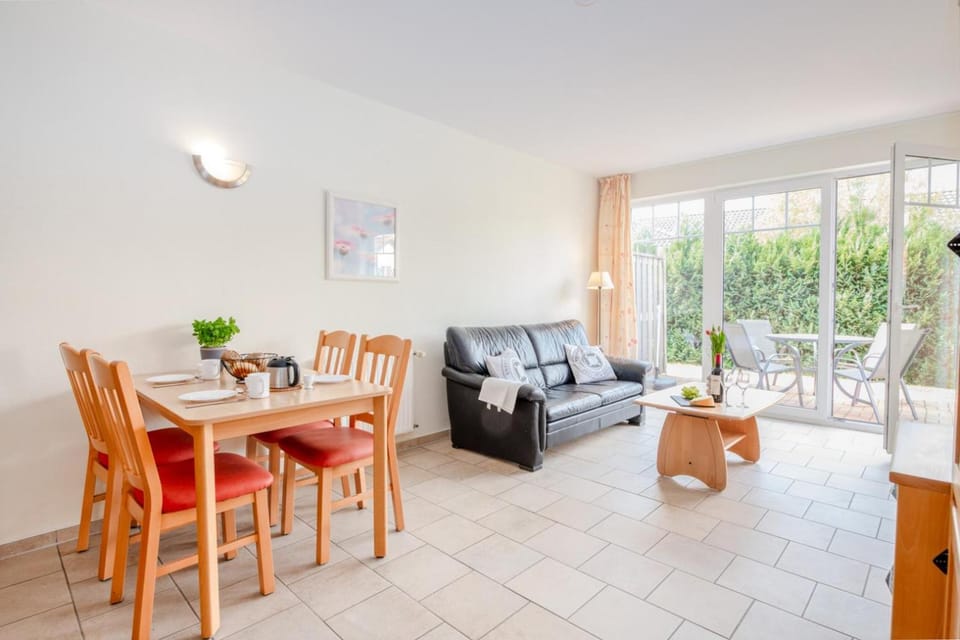 Ferienhaus Meeresstrand, App 3 Apartment in Heringsdorf