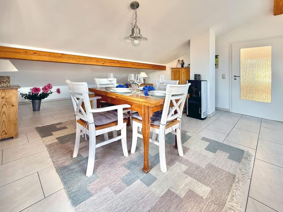 Königlicher Schloss- und Alpenblick Apartment in Schwangau