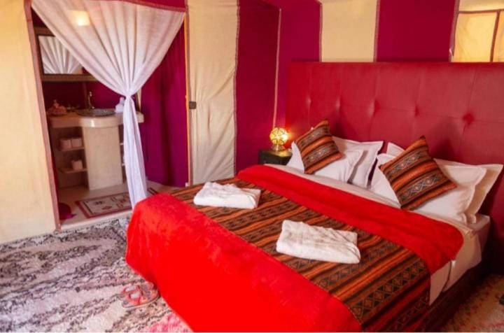 Merzouga Luxury Camp Luxury tent in Morocco