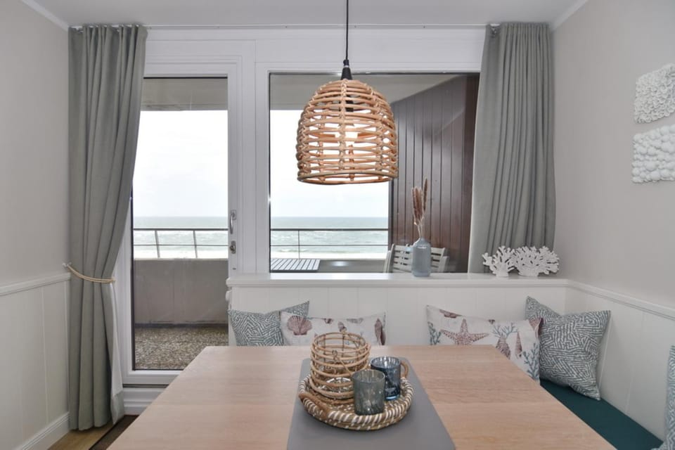 Haus am Meer, Whg 67, Seeseite 3OG Apartment in Westerland