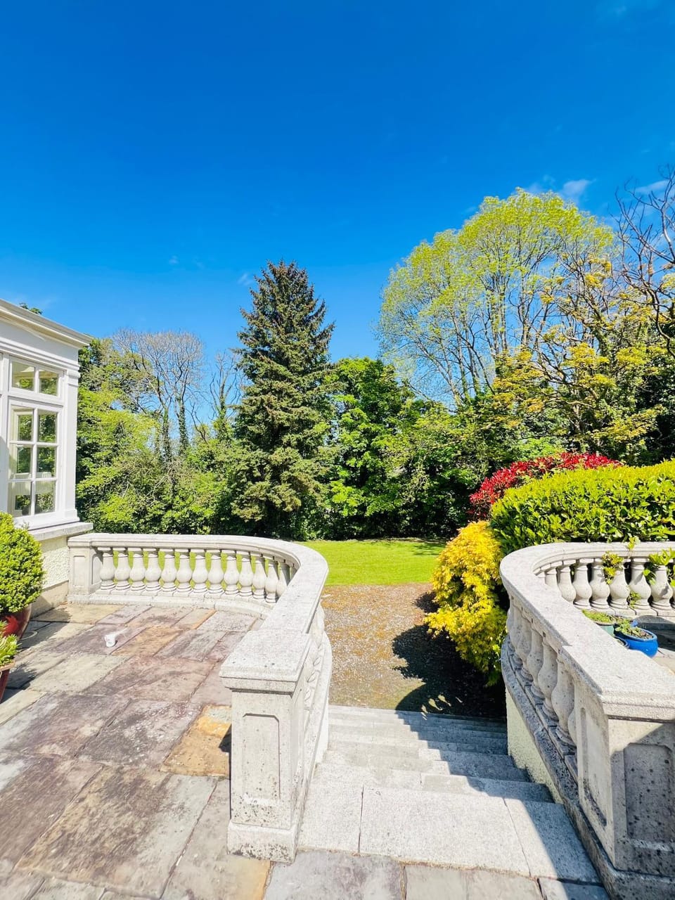 Larchmount House B&B Bed and Breakfast in Northern Ireland