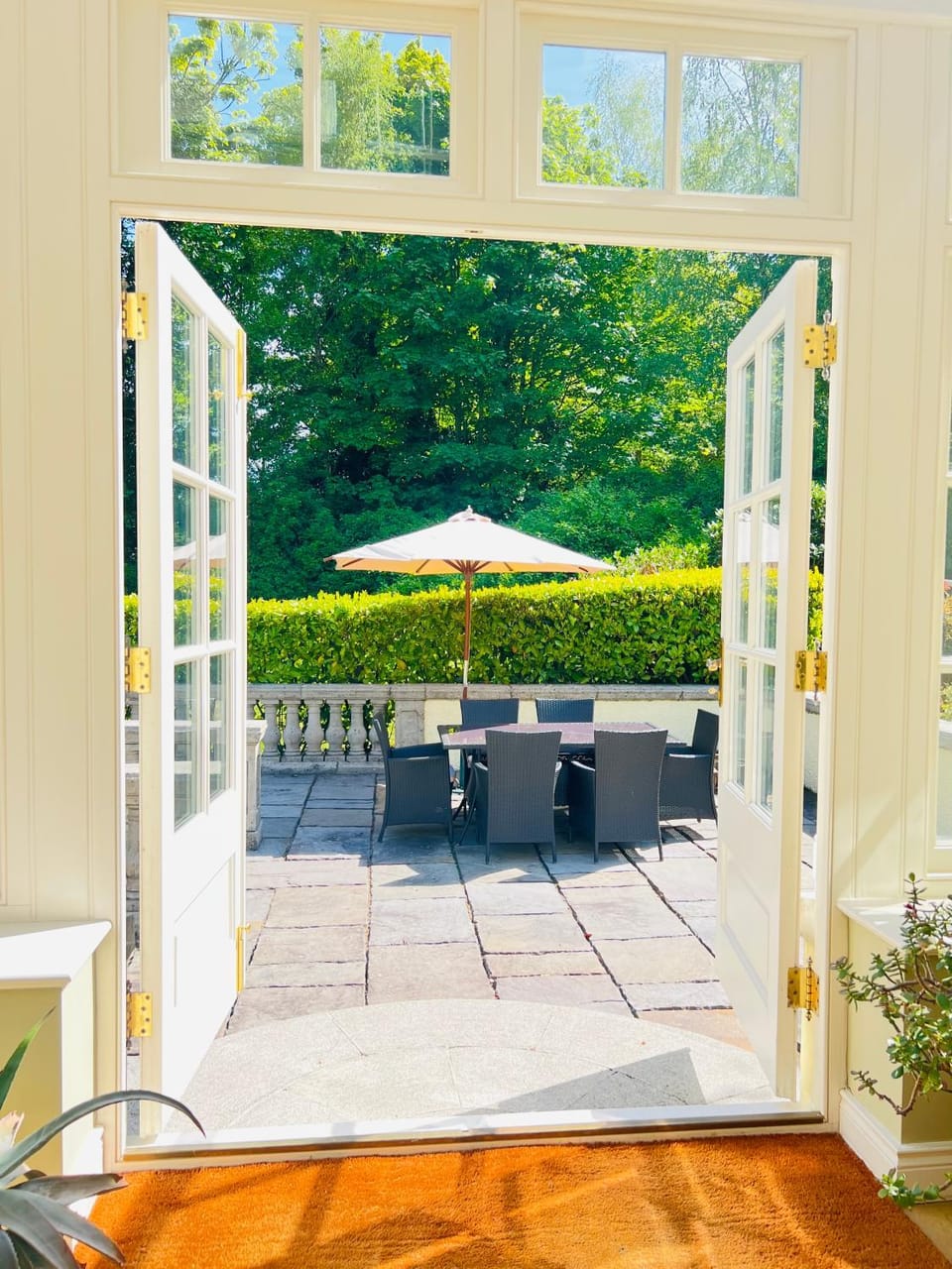 Larchmount House B&B Bed and Breakfast in Northern Ireland