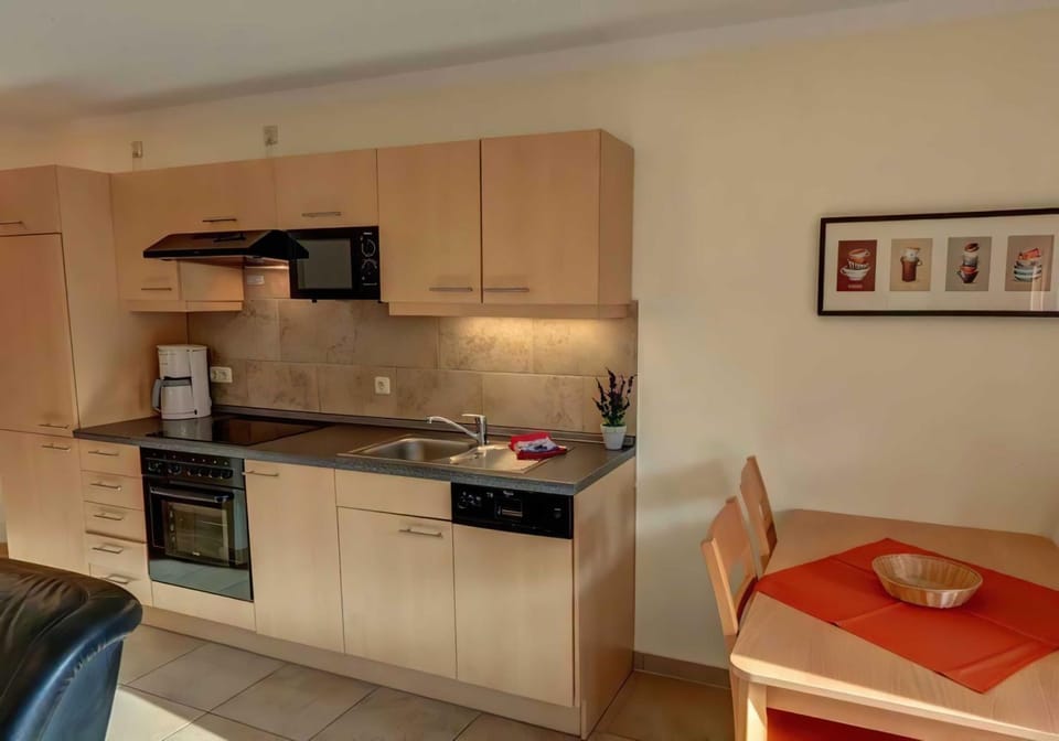 Villa Inseltraum, App 1 Apartment in Heringsdorf