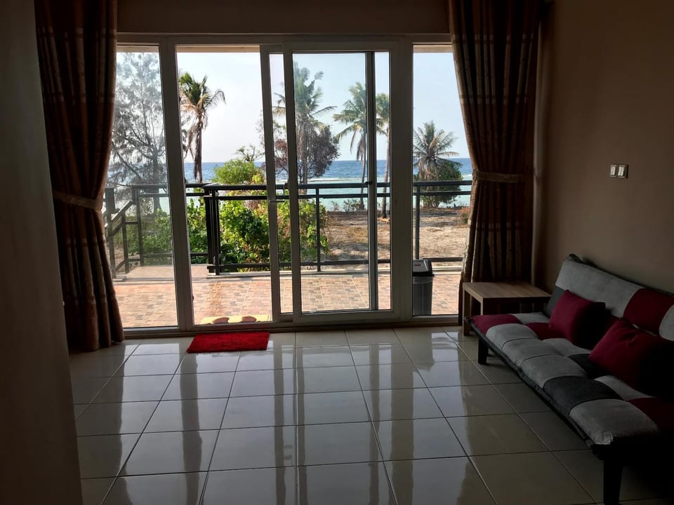 View (from property/room), Balcony/Terrace, Sea view
