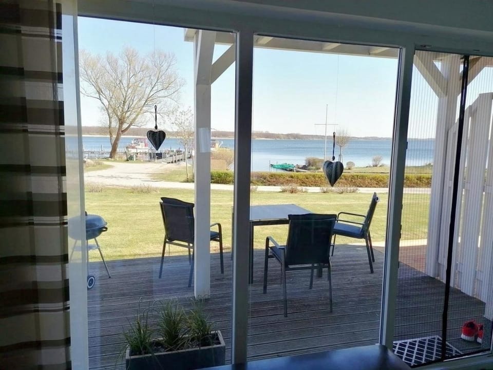 Ferienhaus Villa Seeblick - ABC223 House in Mecklenburg-Vorpommern, Germany