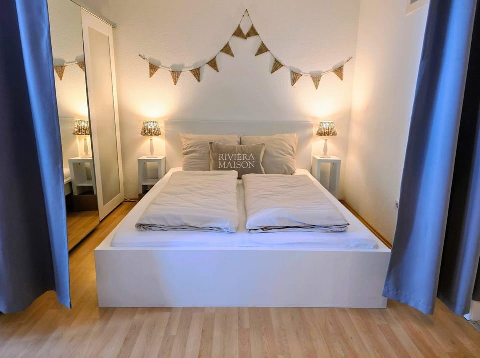 Meerblick und direkt am Badestrand - Willkommen in der Wohnung Bett&Butze! Strandhus Steinwarder 33, Wohnung 119 Apartment in Heiligenhafen