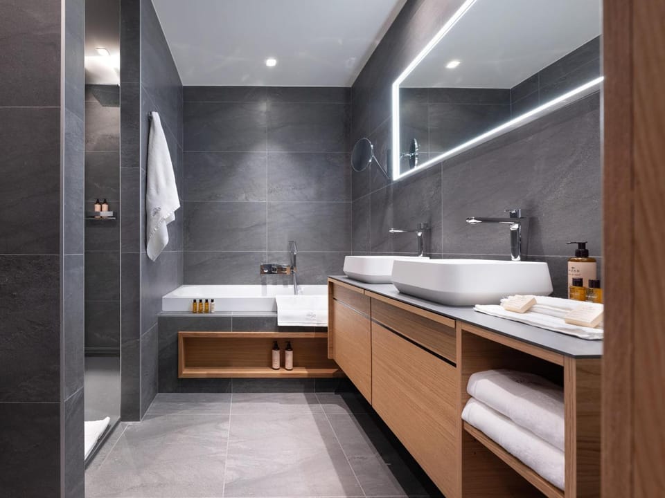 Chalet spacieux à Arc 1800 avec piscine intérieure et sauna - FR-1-866-3 Chalet in Landry