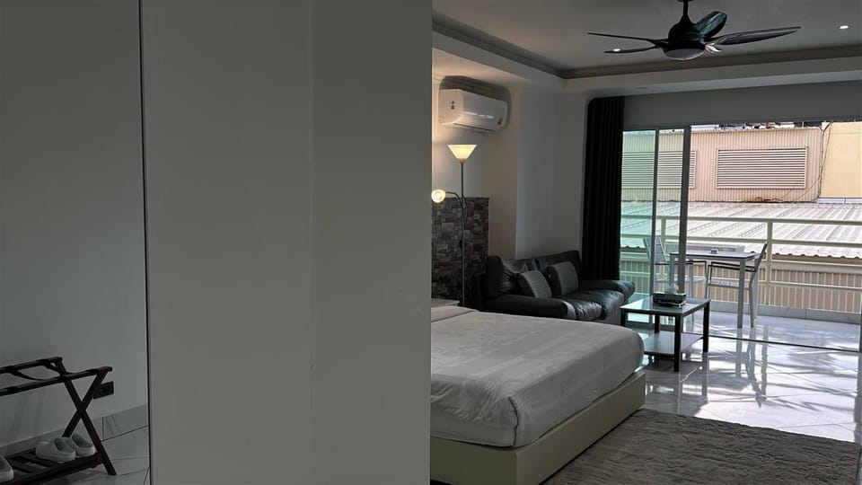 Central at VTSIX Pattaya Apartment in Pattaya City