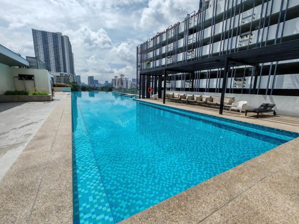 Balcony/Terrace, Swimming pool