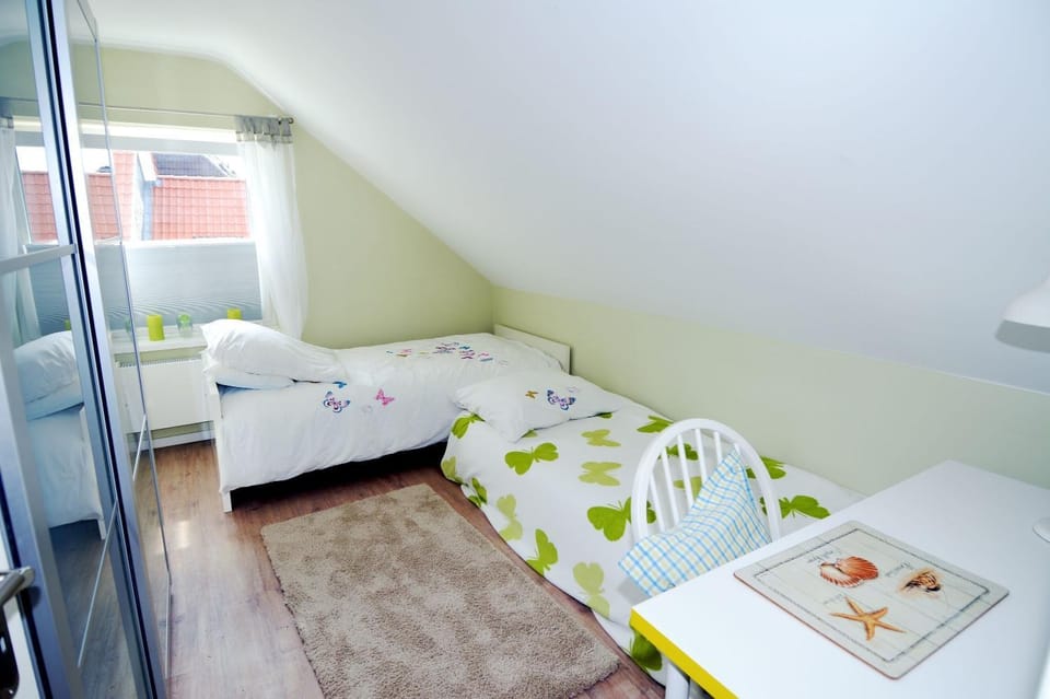 LüWe OG - Lütjenburger Weg 11 OG Apartment in Heiligenhafen