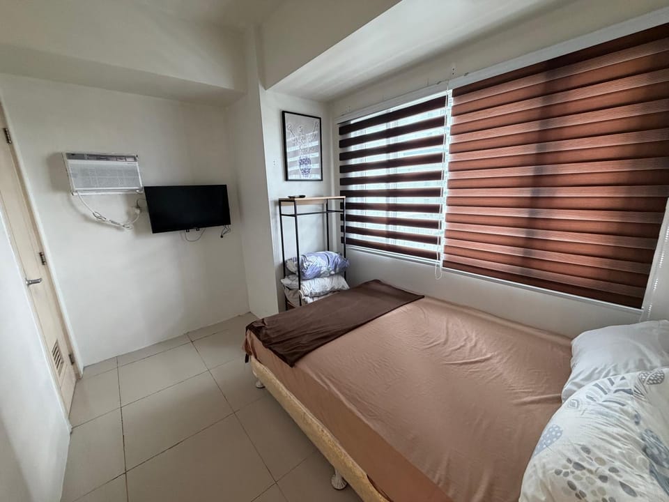 Grass residences tower 1 big room 2 bed xl Hotel in Quezon City