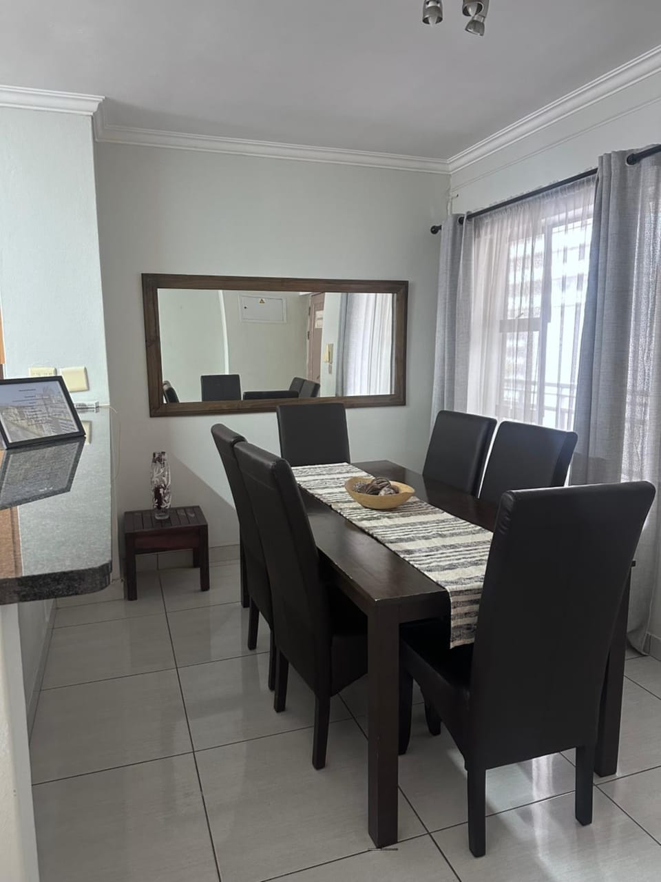 2 Bed Sandton Apartment Apartment in Sandton