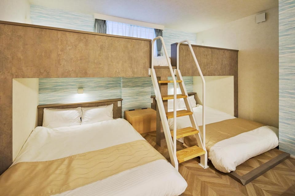 Bed, Bedroom, bunk bed