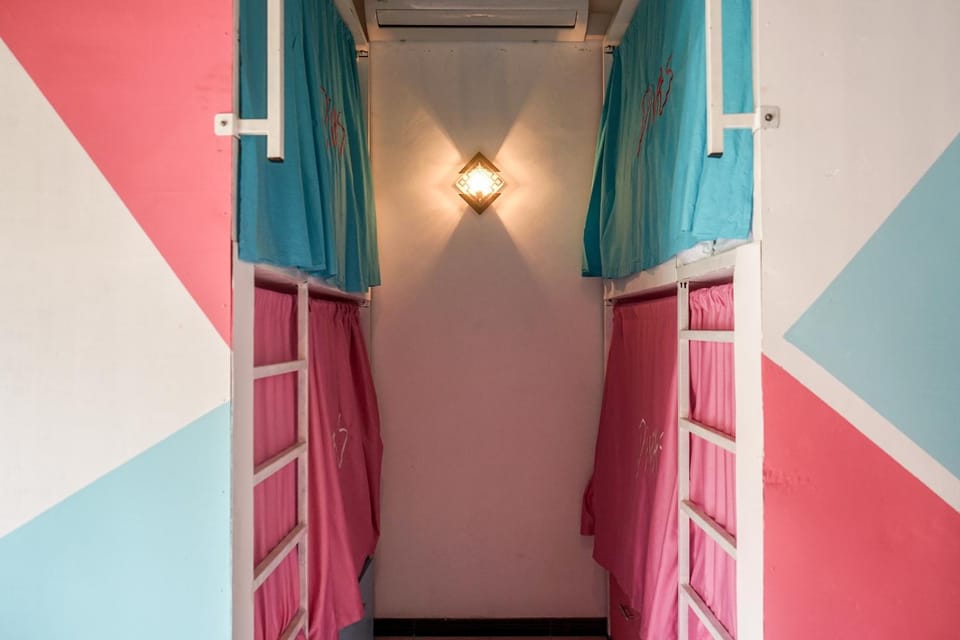 bunk bed