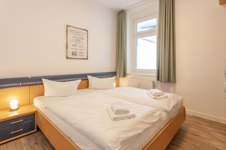 Villa Meeresgruss FeWo 3 Apartment in Sellin
