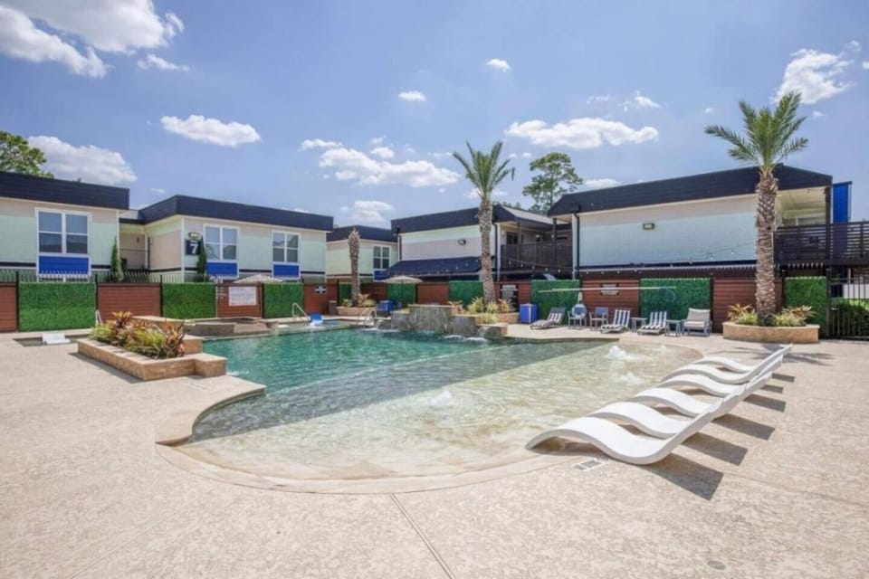 FIFA Vibrant 1BR Home near TheHeights Gym+BQQ+Pool Apartment in Harris County