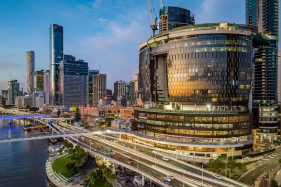 Luxury High Rise 2BR Apartment in Brisbane CBD Apartment in Brisbane City