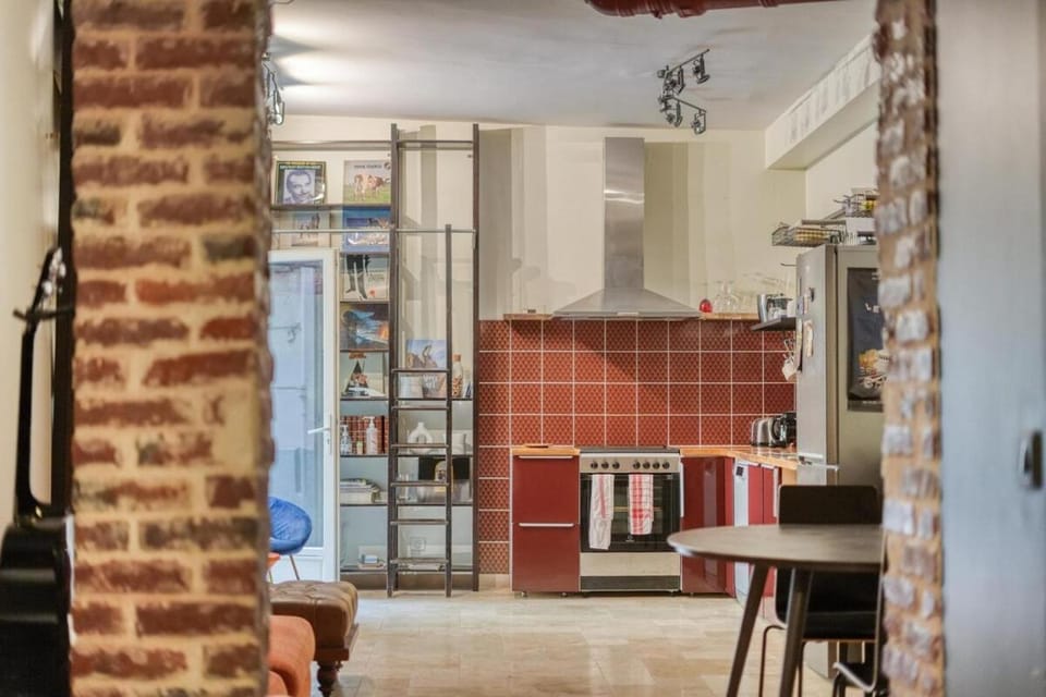 Charming Loft 2p Montmartre Joffrin Apartment in Paris