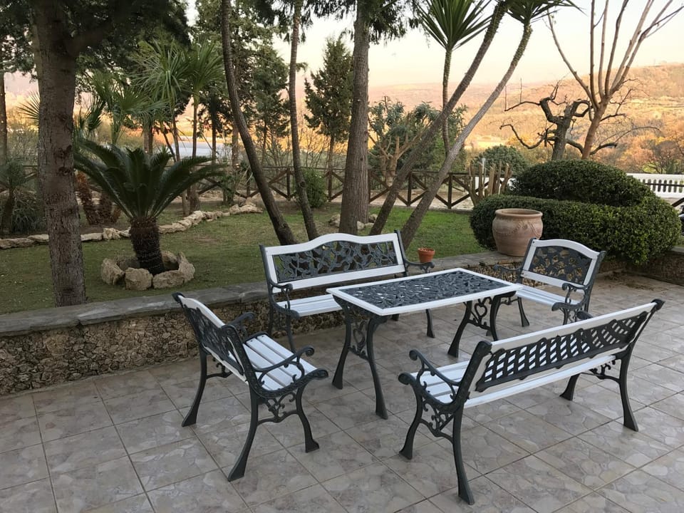 Garden, Garden