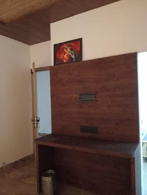 Shangri-La Eros New Delhi Apartment in Gujarat