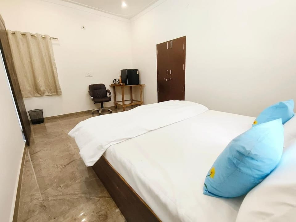 Oxyzone Villa A Luxury Retreat in Pure Air House in Udaipur