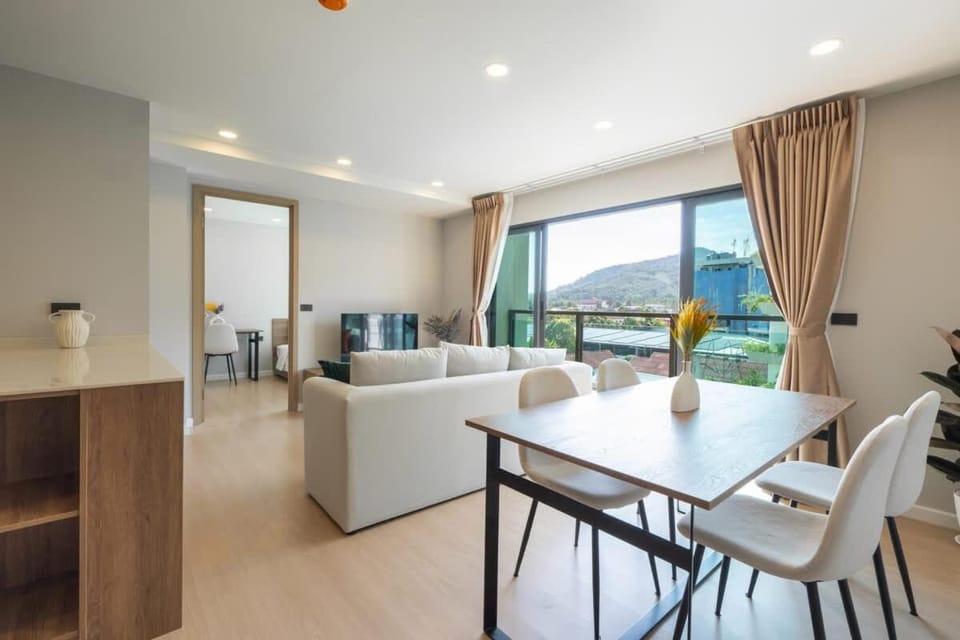 New Coastal 2BR Best Location Boat Avenue-Bangtao Apartment in Choeng Thale
