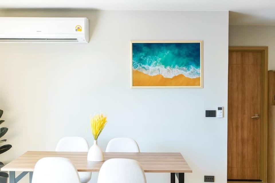 New Coastal 2BR Best Location Boat Avenue-Bangtao Apartment in Choeng Thale