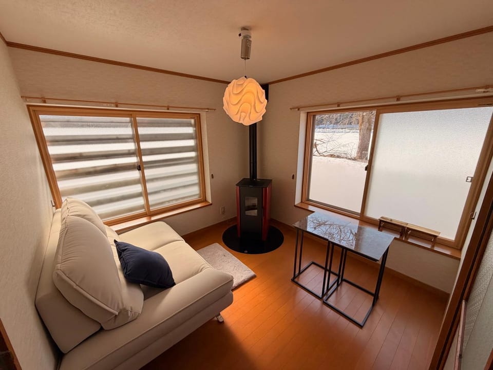 Living room, fireplace