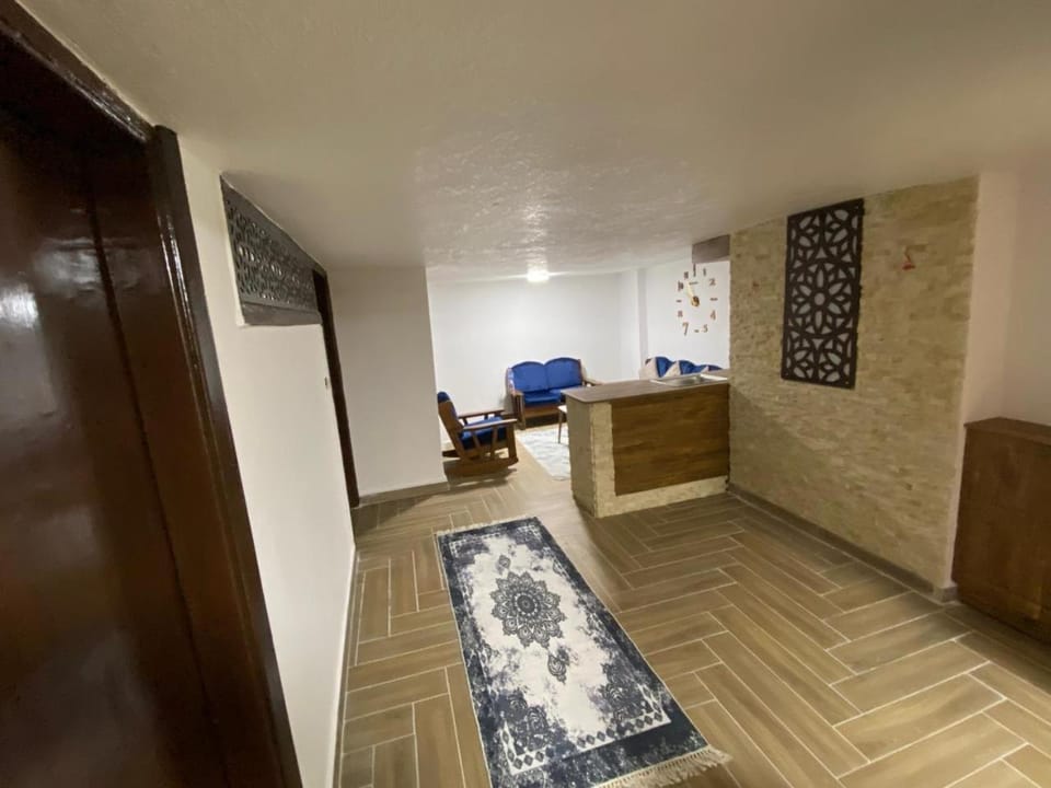 TV and multimedia, Seating area
