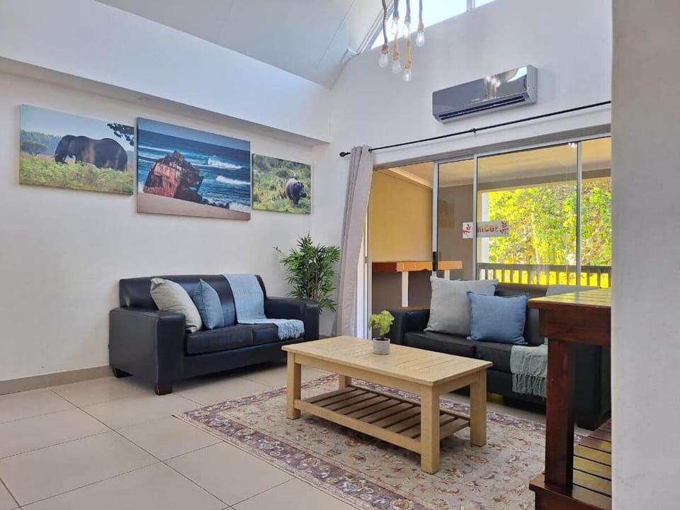 Siren's Bay no 21 Bridge Apartment in KwaZulu-Natal