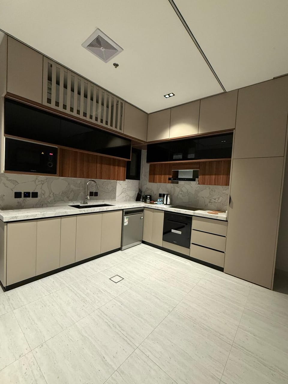 Premium 3BR Apartment with Sea View Al Khobar Al Bahr Apartment in Al Khobar