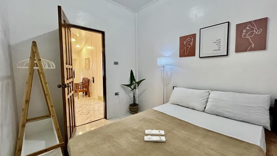 4BR North Siargao Beach House - Starlink Apartment in Siargao Island