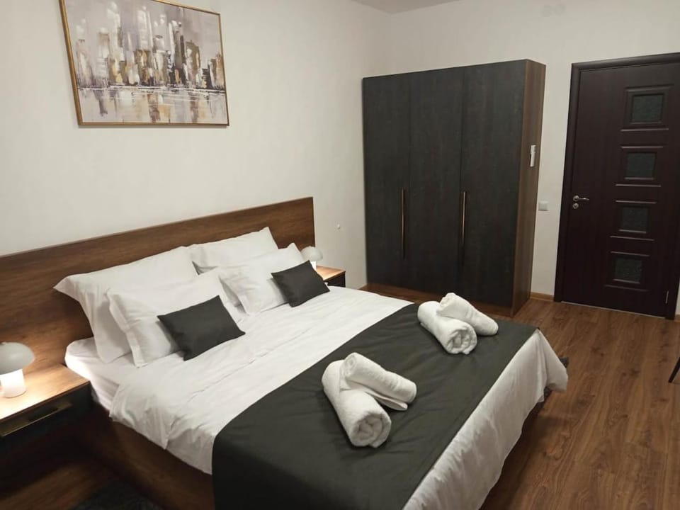 Bed, Bedroom, wardrobe