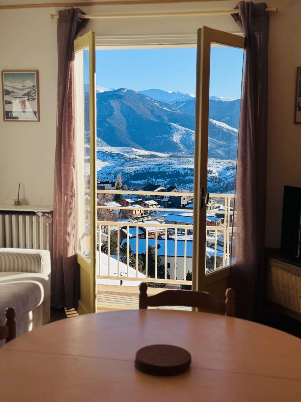Altitude 1690 - Spacieux T2 avec balcon et la plus belle vue de Font-Romeu Apartment in Bolquère