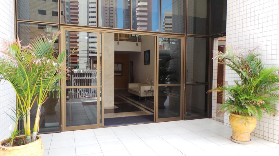 Facade/entrance, Day