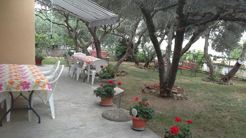 Apartments Anini Dvori Apartment in Split-Dalmatia County