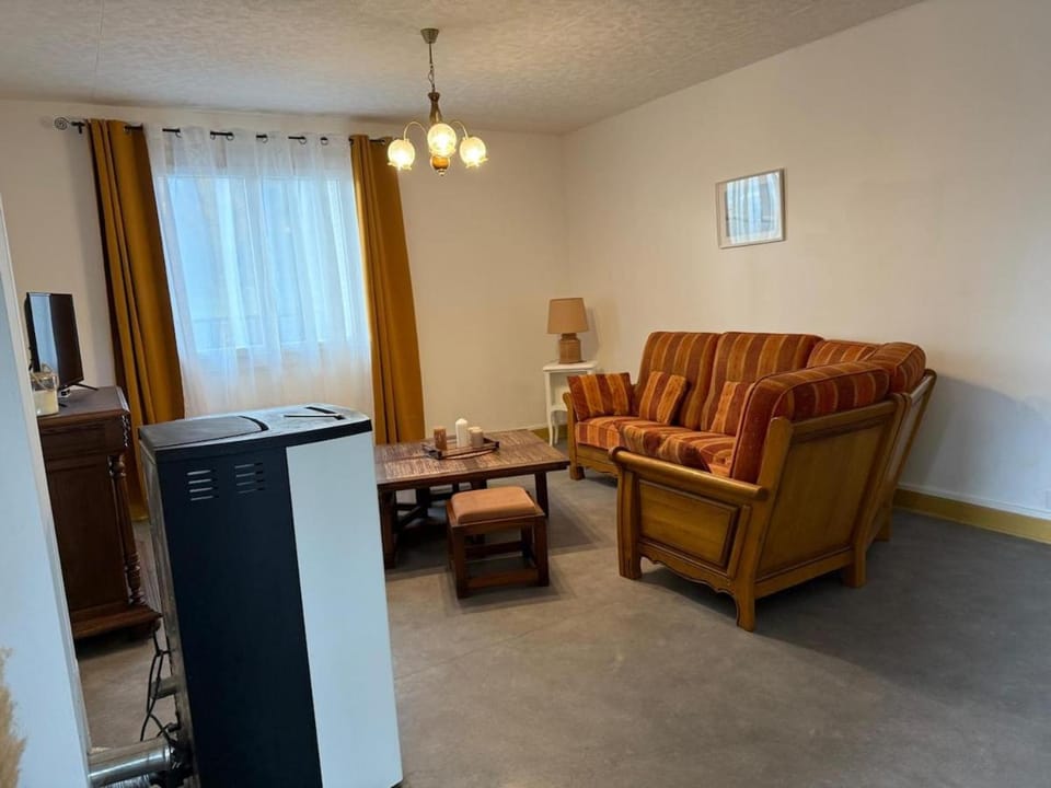 Appartement tout confort aux portes du Sancy Apartment in Auvergne-Rhône-Alpes