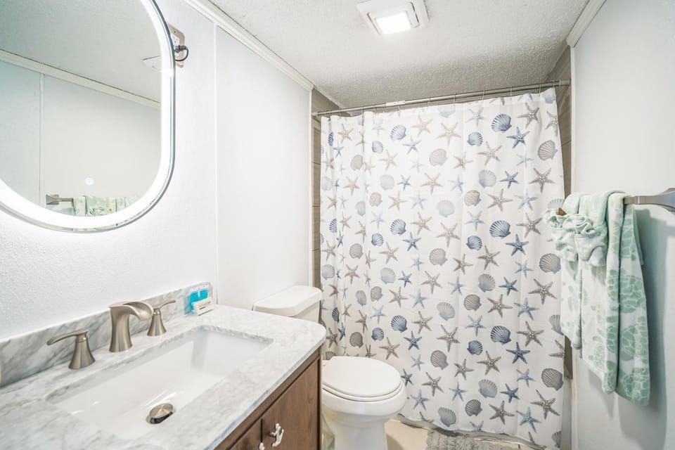 Shower, Bathroom