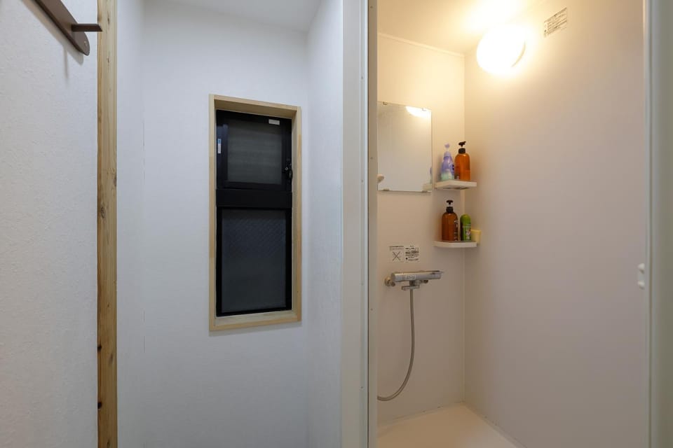 Tokyo My Home-Private Room, Best Value, Shinjuku Walkable, Shared Facilities 1 Bed and Breakfast in Shinjuku