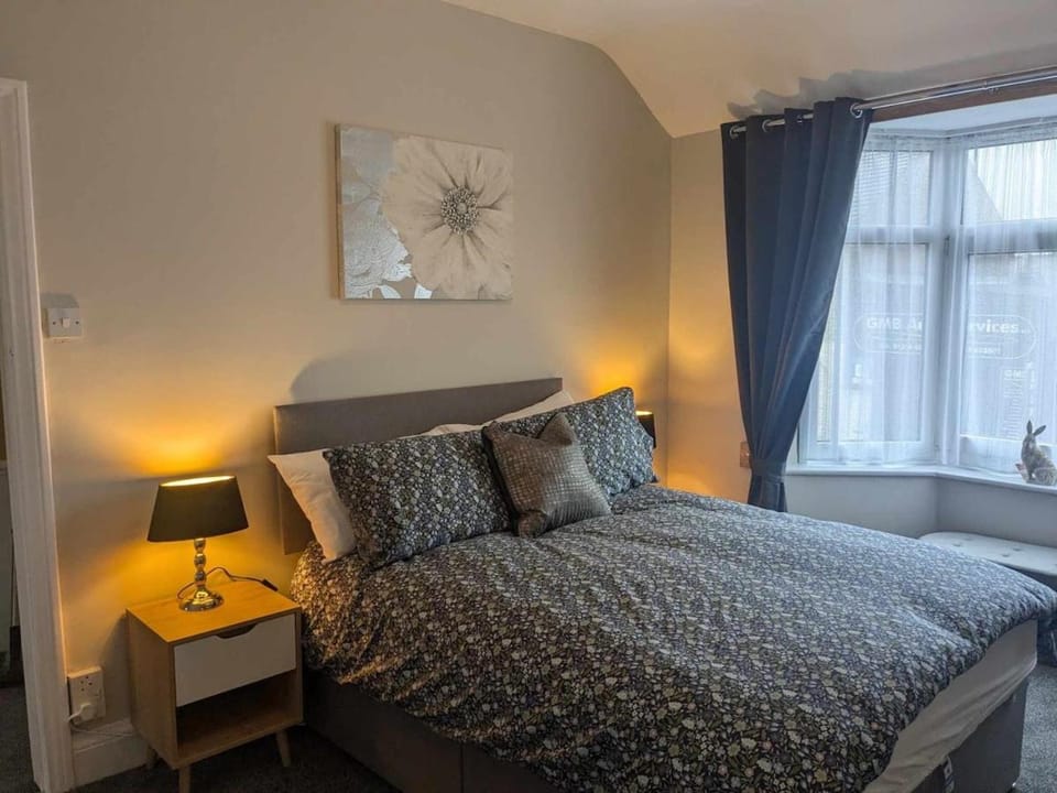 STANLEY HOUSE MORECAMBE Modern spacious 3 bed family home near seafront House in Morecambe