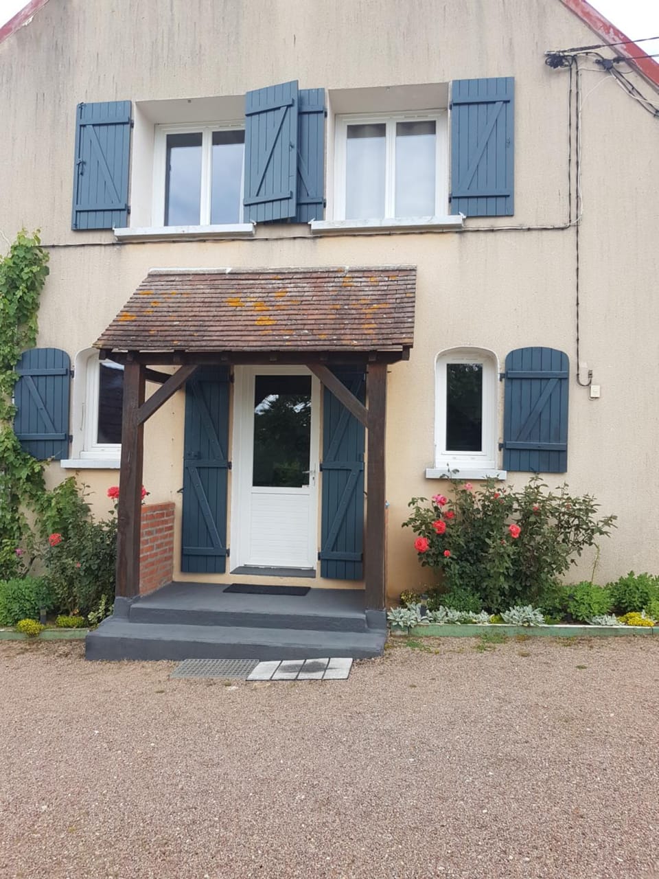 LA Chataigne House in Centre-Val de Loire