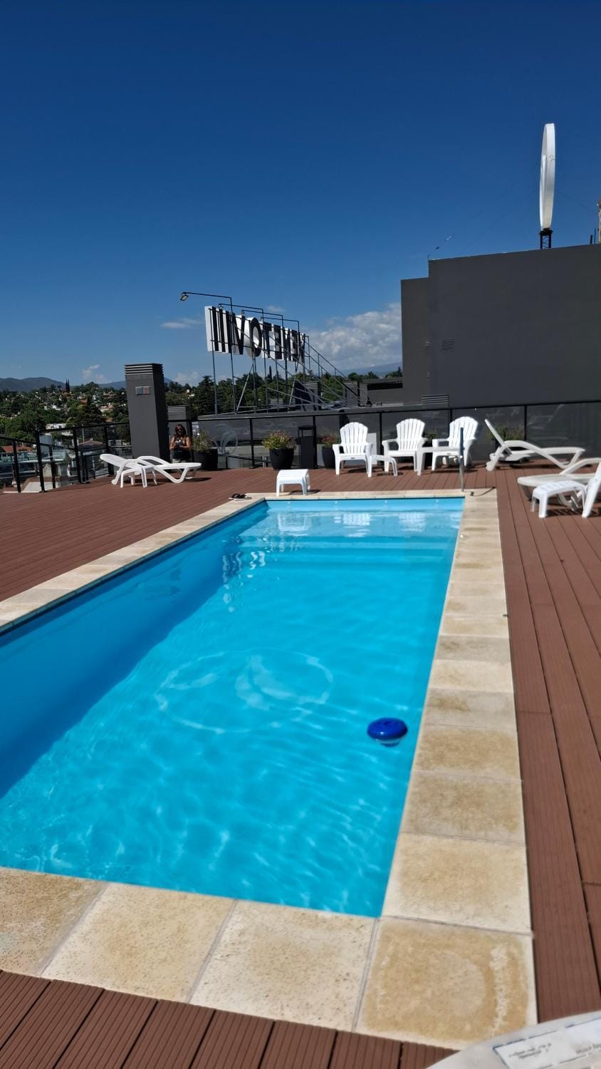 Swimming pool, Swimming pool
