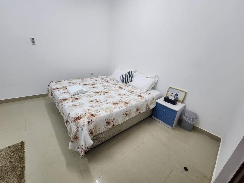 Room with Shared bath only Vacation rental in United Arab Emirates