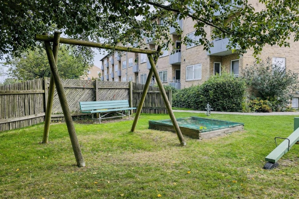 Property building, Day, Natural landscape, Children play ground, Garden, Balcony/Terrace, Garden view