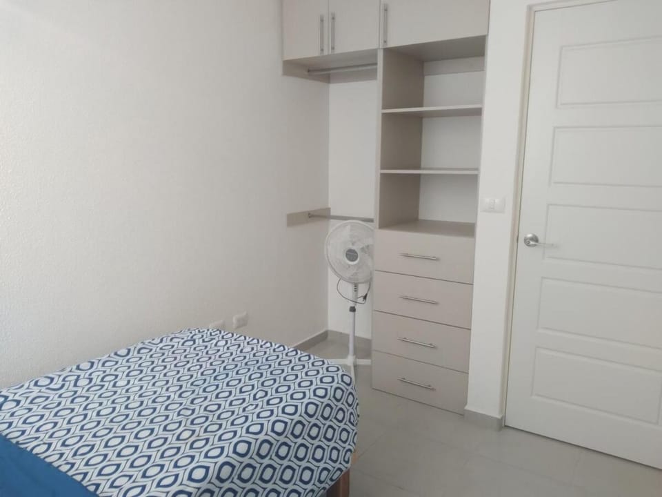 House B Residential condominium with pool House in State of Querétaro