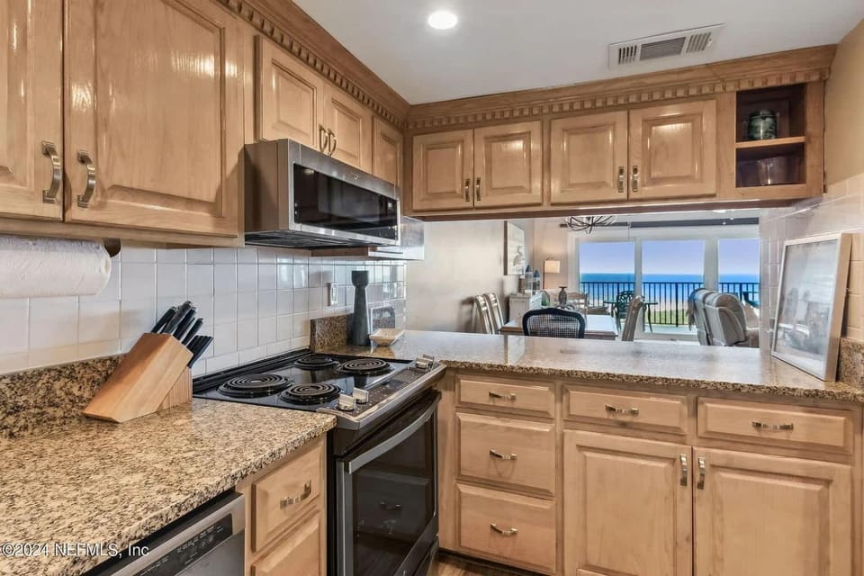 Beachfront Condo with Sunrise Views, Pool, & Beach House in Fernandina Beach