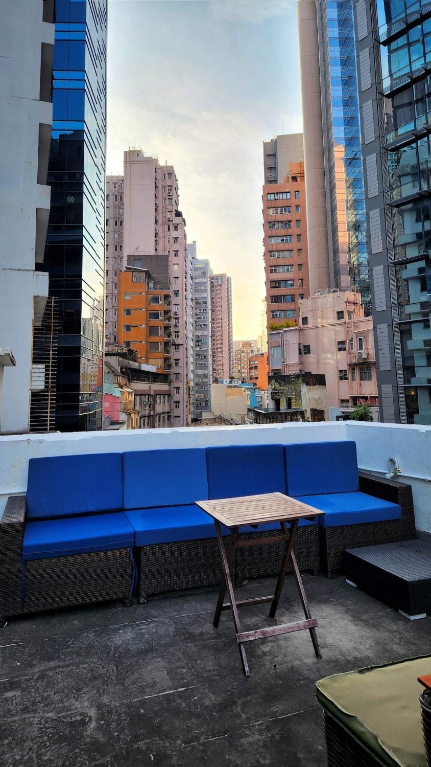 View (from property/room), Balcony/Terrace, City view
