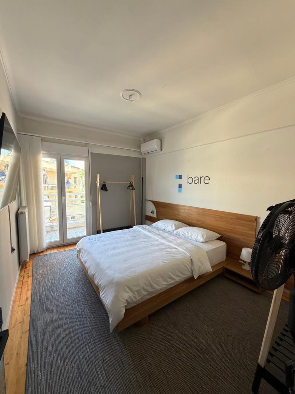 Bed, TV and multimedia, Photo of the whole room, Bedroom, air conditioner
