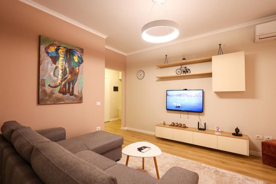 TV and multimedia, Living room, air conditioner